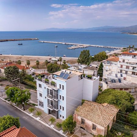 Ferienwohnung Magical Seaside Town Boutique Apts 2 Kyparissia Exterior foto